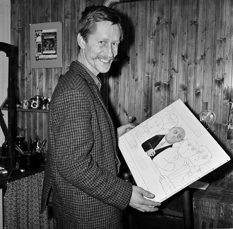 Zwart-wit Portret foto | kunstschilder Dolf Zwerver | met tekening in zijn hand | 1965