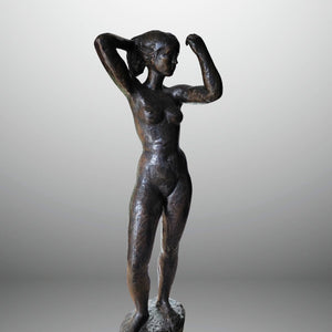 Flory Italianer | a Standing Girl | Bronze sculpture | Signed and dated 1980 | Full standing view