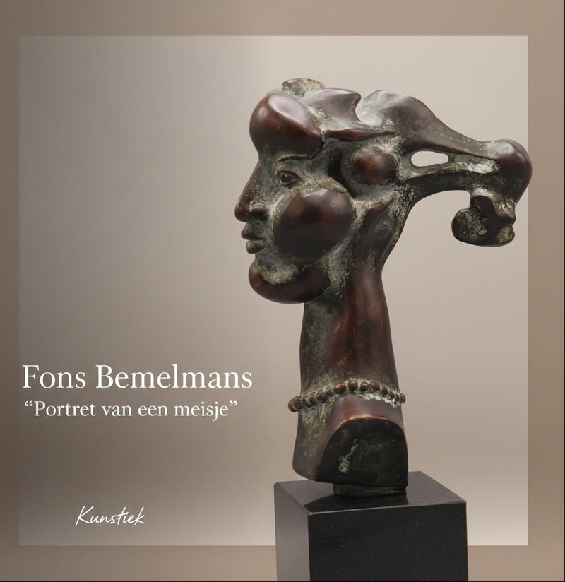 Fons Bemelmans | “Portrait of a Girl” | Bronze sculpture | Total height incl. base 32 cm, width 17 cm | Signed | Side view left side with name gallery