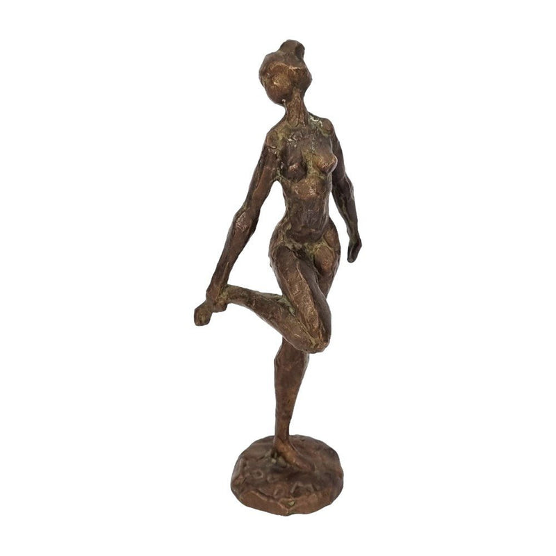 Kunstwerk van Peter van der Meer: bronzen beeld van een vrouw, circa 1965