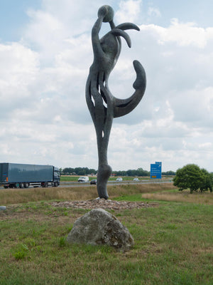 Large statue of a dancing hare along the A28 motorway from Yvonne Visser